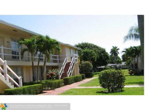 309 S Circle Dr S # 203, Boynton Beach, FL 33435