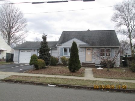 22 Putnam Ave, Edison, NJ 08817