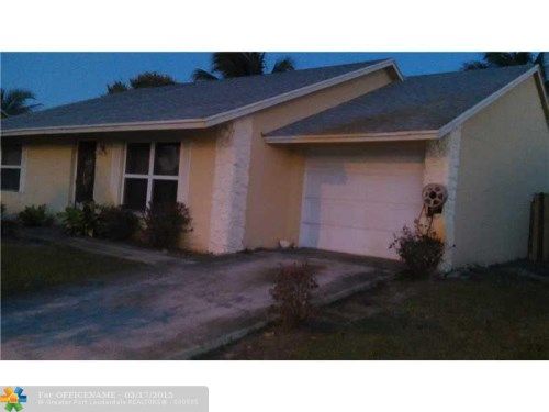 7402 PINEDALE DR, Boynton Beach, FL 33436