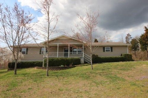 2045 Kings Hill Rd, Spring City, TN 37381