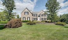 2 HIBBS LN New Hope, PA 18938