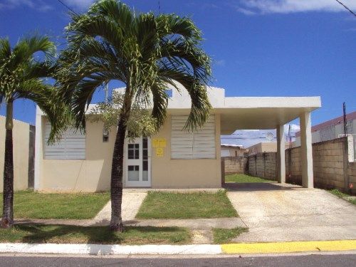 Brisas Del Campanero C5 9st, Toa Baja, PR 00949