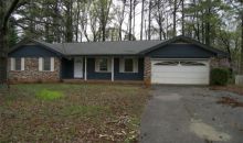 426 Castleaire Drive Sw Stone Mountain, GA 30087