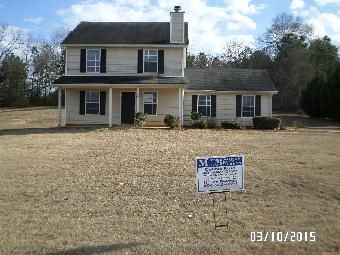 713 Trickle Ln, Mcdonough, GA 30252