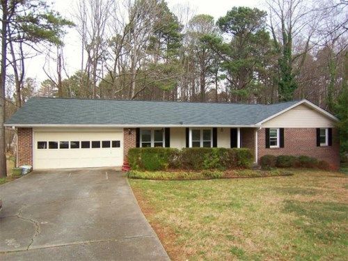 358 Cole Drive Sw, Lilburn, GA 30047