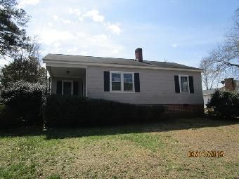 103 Hunt Street, Greenwood, SC 29649