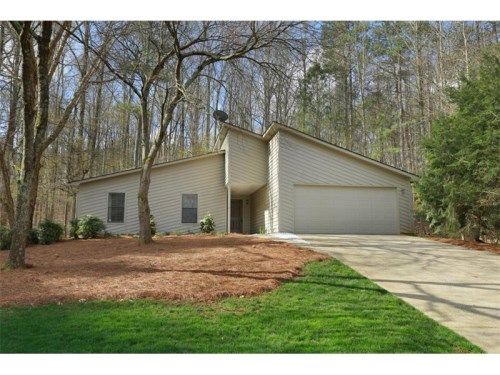 560 South Kimberly Court, Roswell, GA 30076