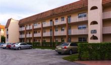 9010 SUNRISE LAKES BL # 104 Fort Lauderdale, FL 33322