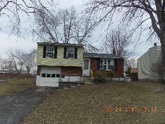 730 W Martindale Rd, Englewood, OH 45322