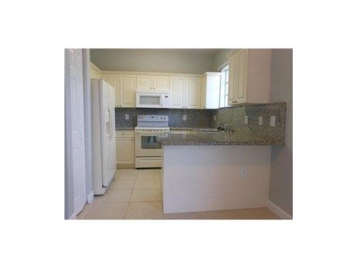 2711 NE 4 ST # 201, Homestead, FL 33033