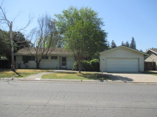 2160 Kimberly Avenue, Merced, CA 95340