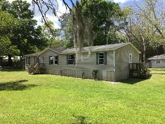 1408 NW 12th Drive, Chiefland, FL 32626