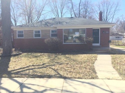 26717 W Chicago, Redford, MI 48239