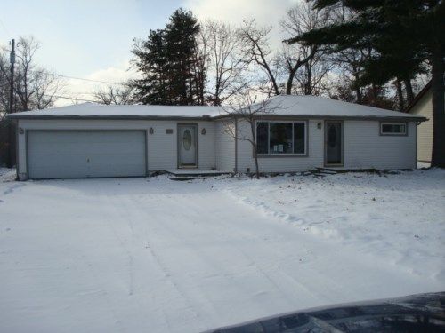 4773 Kempf St, Waterford, MI 48329