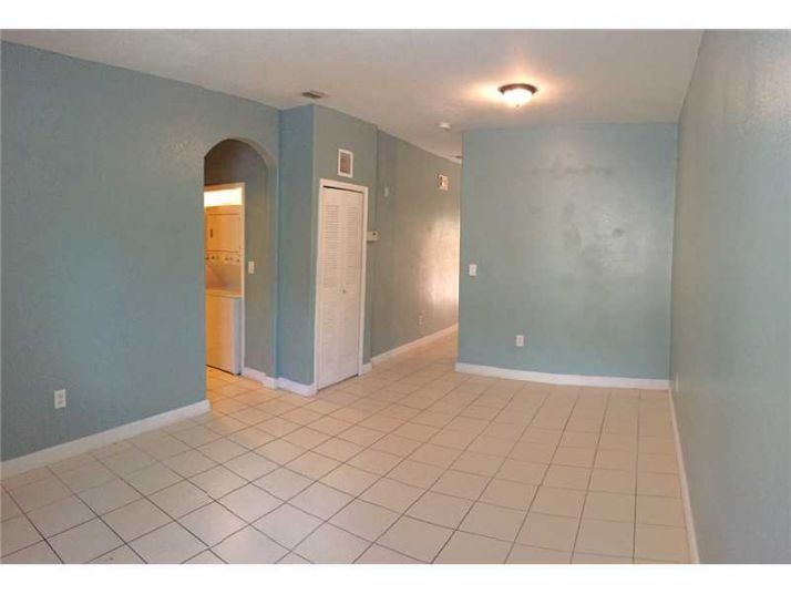 1662 SE 27 DR # 103, Homestead, FL 33035