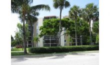 3101 N COUNTRY CLUB DR # 703 Miami, FL 33180