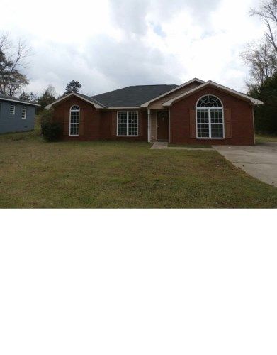 817 25th Ave, Phenix City, AL 36869