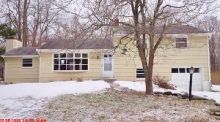 5 Mountain View Dr Pleasant Valley, NY 12569