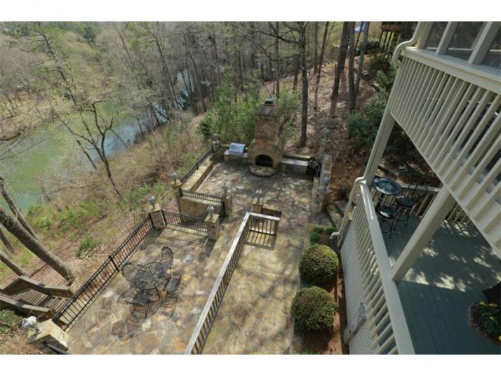 8235 Overview Court, Roswell, GA 30076