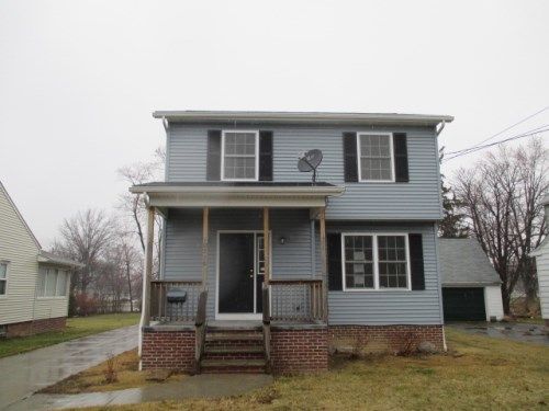 10266 Ackley Blvd, Cleveland, OH 44130