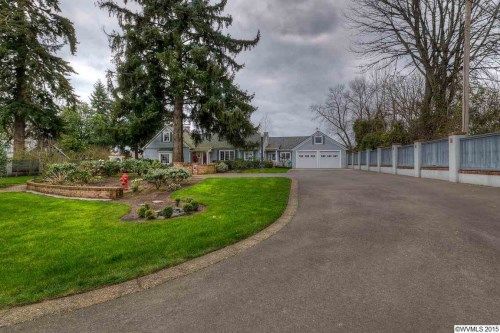 2741 Front St, Salem, OR 97301