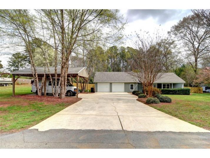 5419 Hiram Lithia Springs Road, Powder Springs, GA 30127