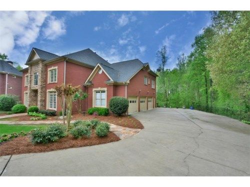 2727 Fairway Knoll Court, Dacula, GA 30019