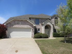 333 Shane Lane, Burleson, TX 76028