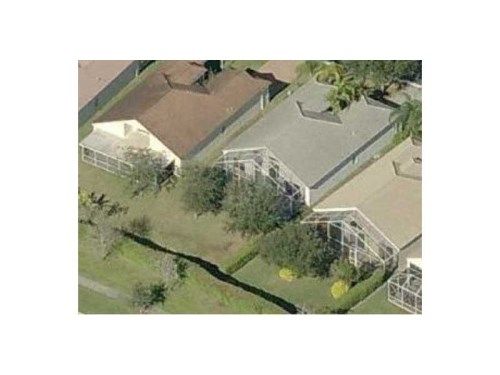 6790 NW 81 CT, Pompano Beach, FL 33067