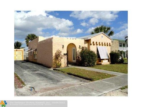 119 SW 3RD AVE, Boynton Beach, FL 33435