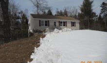 60 Catherine Ave Ellsworth, ME 04605