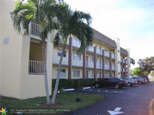 8450 Sunrise Lakes Blvd # 210, Fort Lauderdale, FL 33322