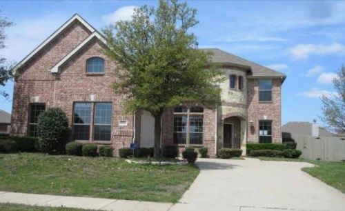 915 Fieldstone Dr, Cedar Hill, TX 75104