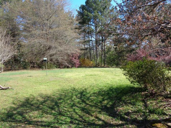 290 Walnutwood Trail, Roswell, GA 30075