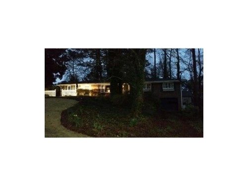 2571 Creekview Drive Sw, Marietta, GA 30008