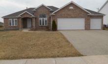 211 Acorn Dr Poplar Grove, IL 61065