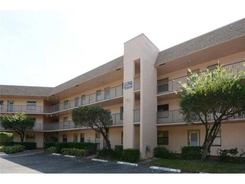 10304 SUNRISE LAKES BL # 108, Fort Lauderdale, FL 33322