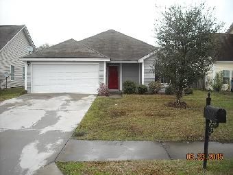 28 Beacon Ln, Savannah, GA 31407