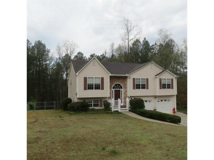 392 Pioneer Trail, Dallas, GA 30132