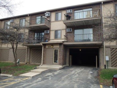 516 E Bailey Rd Apt 104, Naperville, IL 60565