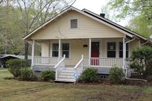 110 E Sterrett St, Columbiana, AL 35051