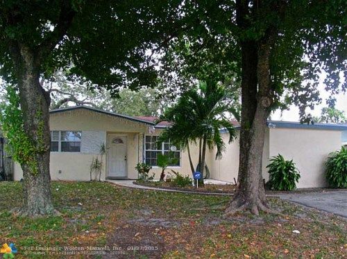 2051 NW 61ST TER, Hollywood, FL 33024