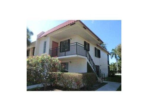 422 LAKEVIEW DR # 204, Fort Lauderdale, FL 33326