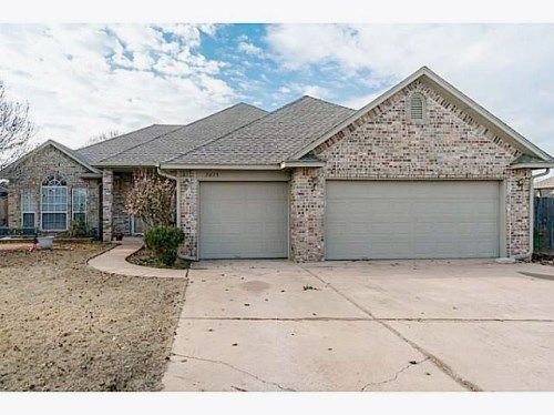 2015 Chestnut Cir, Piedmont, OK 73078