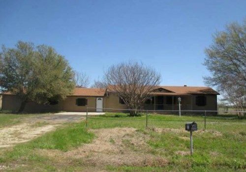 161 County Rd 1135, Lone Oak, TX 75453