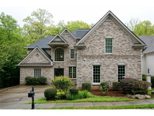 2045 River Falls Drive, Roswell, GA 30076