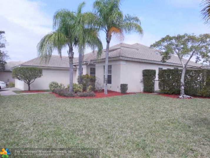 11177 NW 70 CT, Pompano Beach, FL 33076