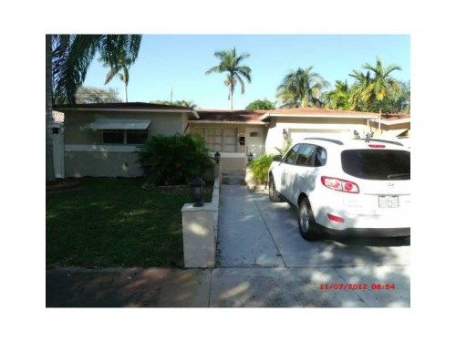 1800 N 40 AV, Hollywood, FL 33021