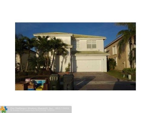 2236 COUNTRY GOLF DR, West Palm Beach, FL 33414