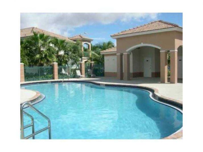 1271 SE 29 ST # 104, Homestead, FL 33035